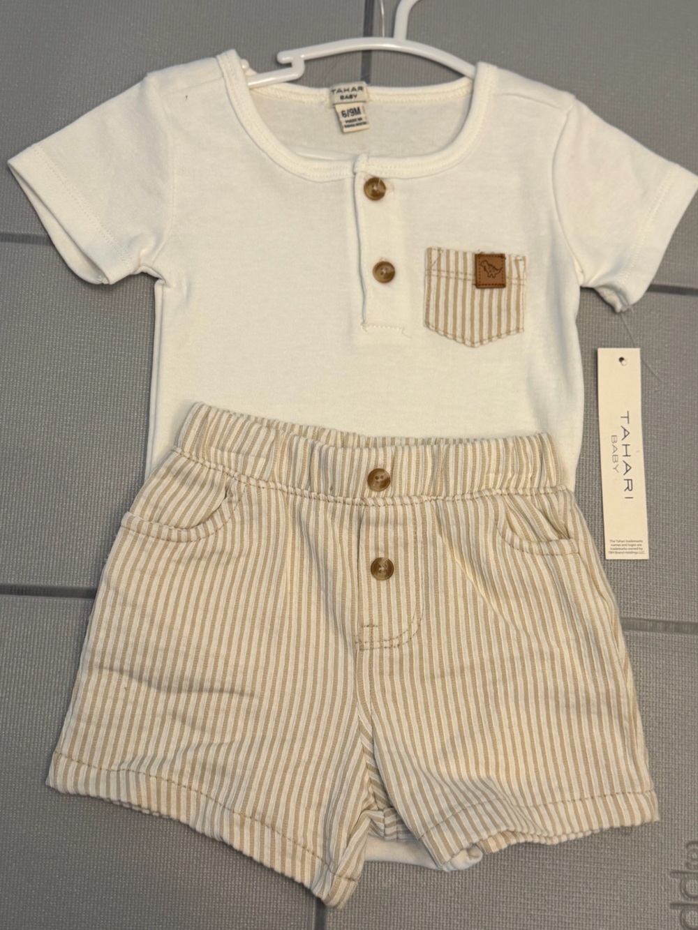 Tahari Cream Top with Beige Stripe Shorts Set baby